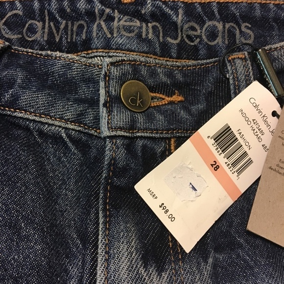 Calvin Klein Jeans Boyfriend Slim - Picture 4 of 6